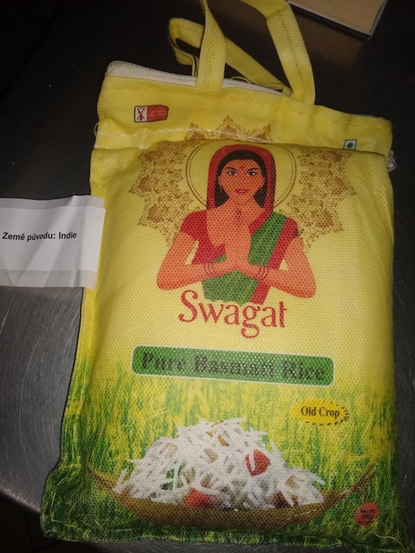 Balík nevyhovující rýže