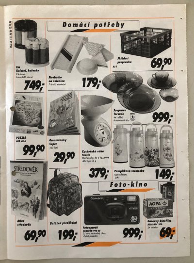 První černobílý leták společnosti Globus z roku 1996.