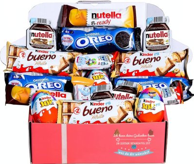 Krabice s mixem sladkostí značky Nutella, Oreo a Kinder