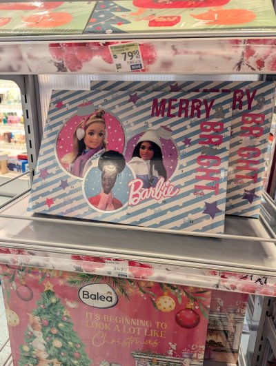 Adventní kalendář s motivem Barbie