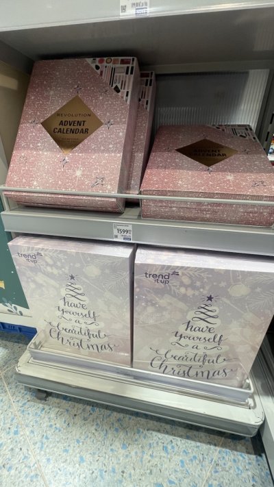 Kosmetické adventní kalendáře