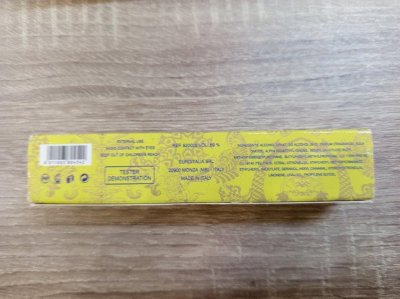 Toaletní voda Versace YELLOW DIAMOND v produktovém obalu