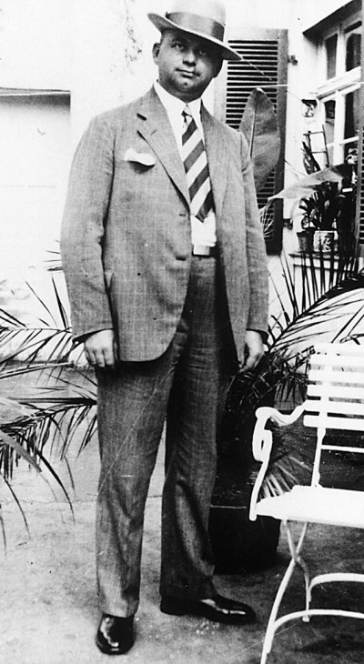 Hans Riegel, zakladatel značky HARIBO na historické fotografii