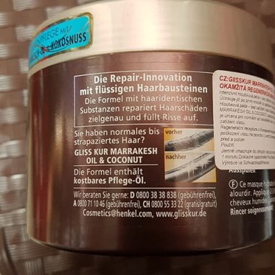 Krabička s produktem Gliss Kur