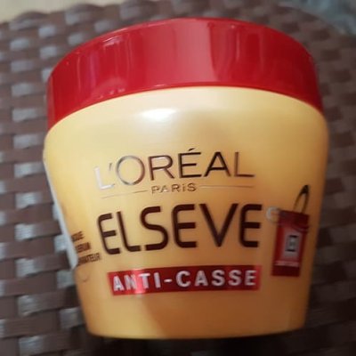 Krabička s produktem Elseve