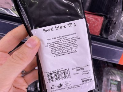 Etiketa baleného tataráku