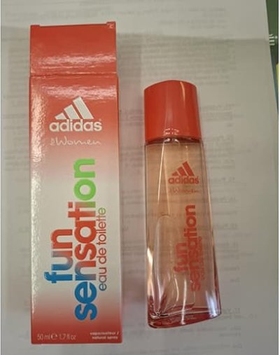 Toaletní voda a produktový obal