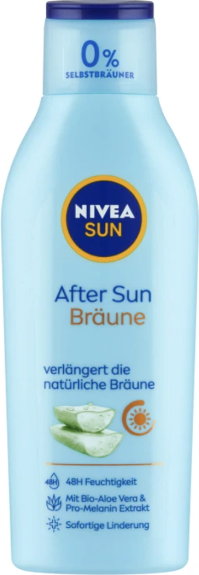 Modrá lahvička s mlékem po opalování Nivea