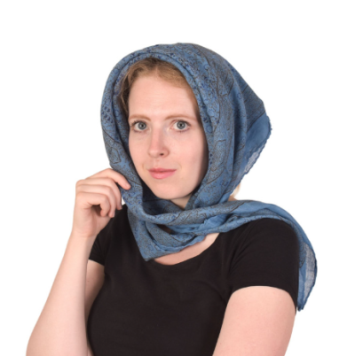 Žena v šátku