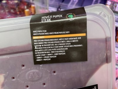 Etiketa baleného hovězího steaku