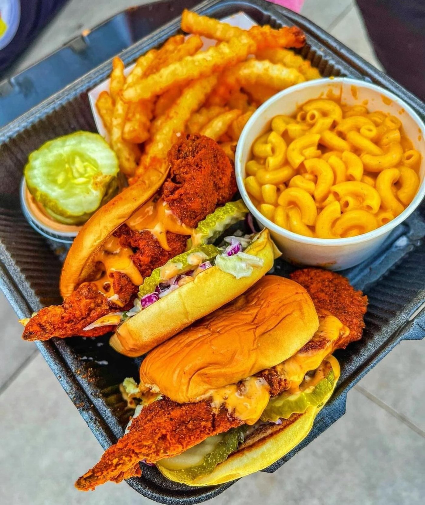 Menu Dave’s Hot Chicken