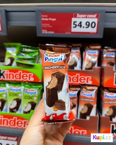 Kinder Pingui v ruce