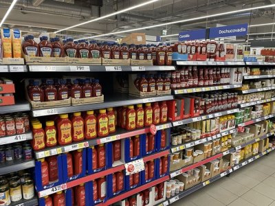 Kečup v supermarketu
