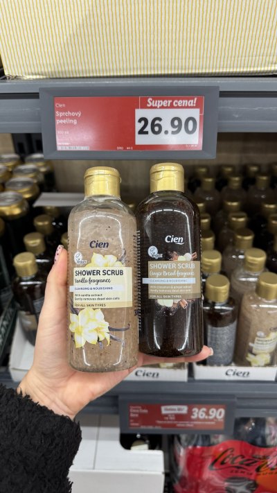 Sprchové peelingy Cien za 26,90 Kč s vůní perníčku nebo vanilky