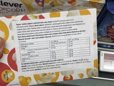 Etiketa na balení popcornu