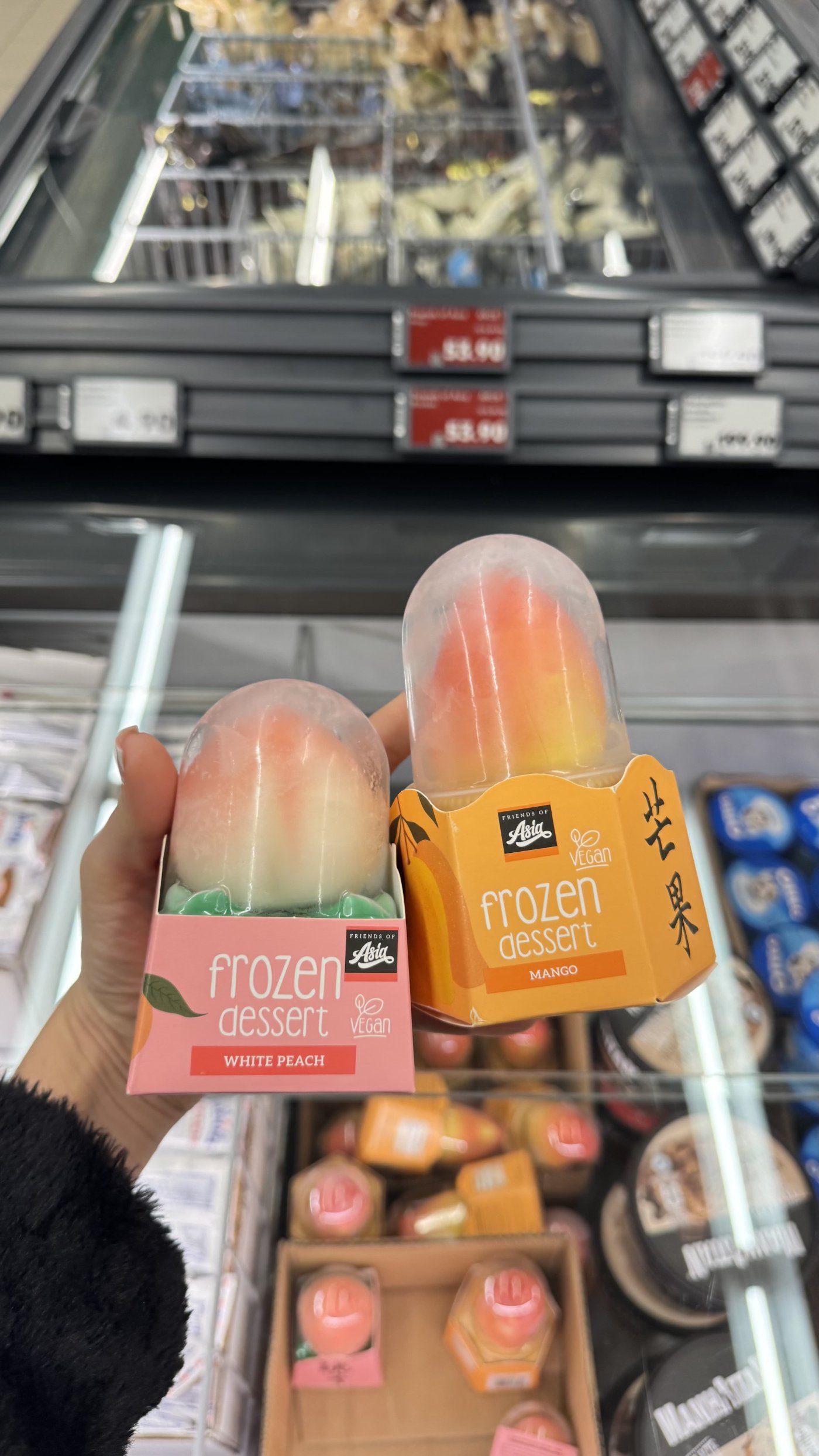 Virální mražené dezerty Friends of Asia ve tvaru ovoce, inspirované korejskými zmrzlinami (90 ml koupíte za 59,90 Kč)