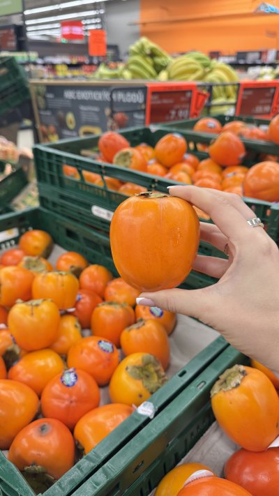 Kaki za 7,90 Kč / ks