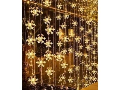 Vánoční LED závěs se sněhovými vločkami