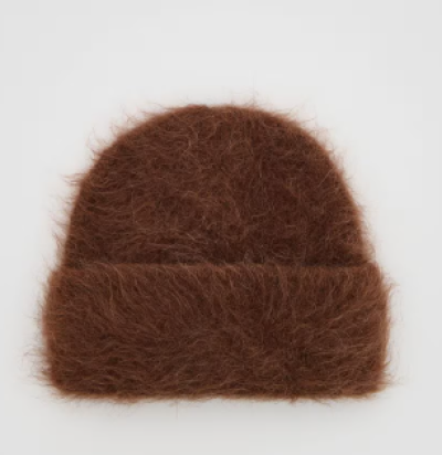 Čepice s vysokým podílem alpakové vlny