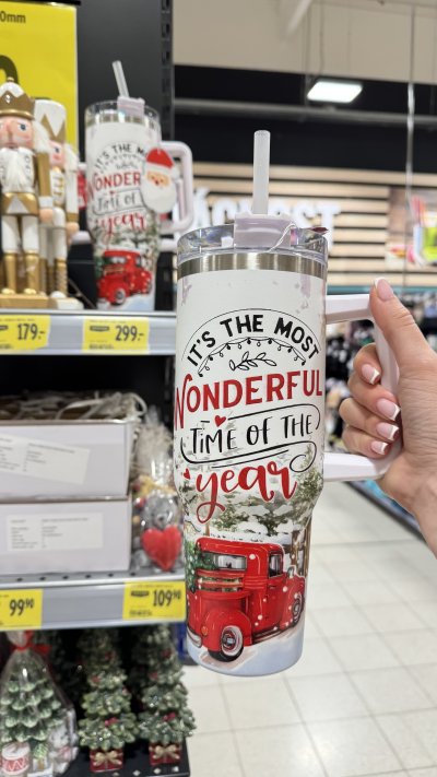 Termohrnek s brčkem ve vánočním stylu, 299 Kč