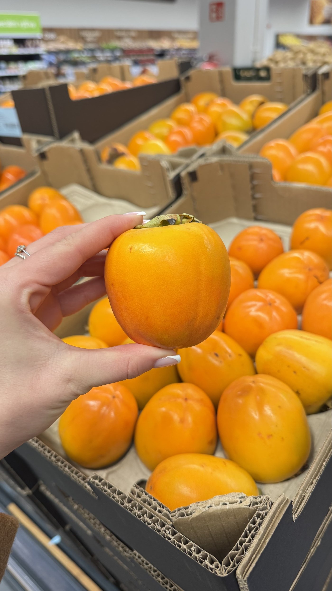 Kaki 1 ks za 6,90 Kč