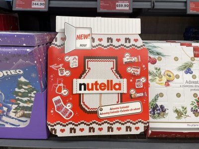 Adventní kalendář v obchodě