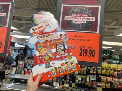 Adventní kalendář v obchodě