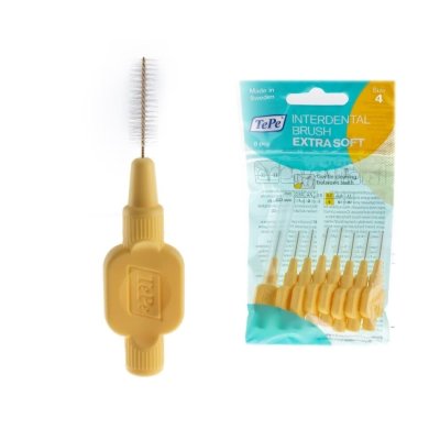 Mezizubní kartáčky v produktovém obalu