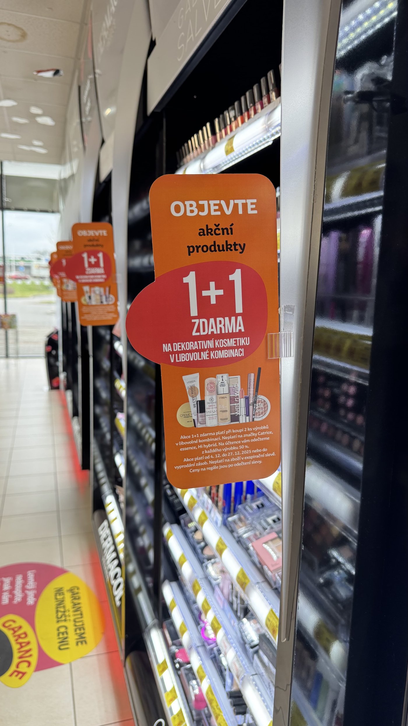 Sleva 1+1 zdarma na dekorativku