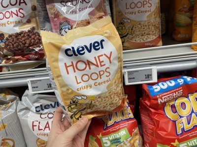 Snídaňové cereálie v supermarketu