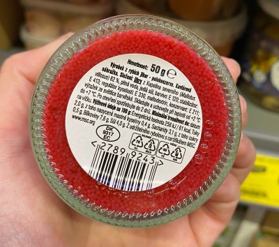 Etiketa na obalu produktu Albert Kaviár z kapelina severního