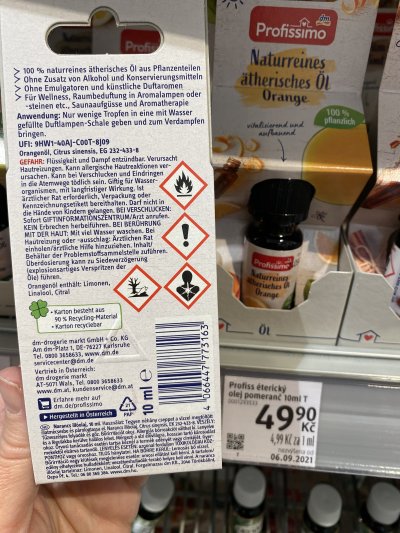 Etiketa na obalu éterického oleje