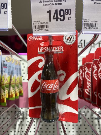 Balzám na rty v obchodě