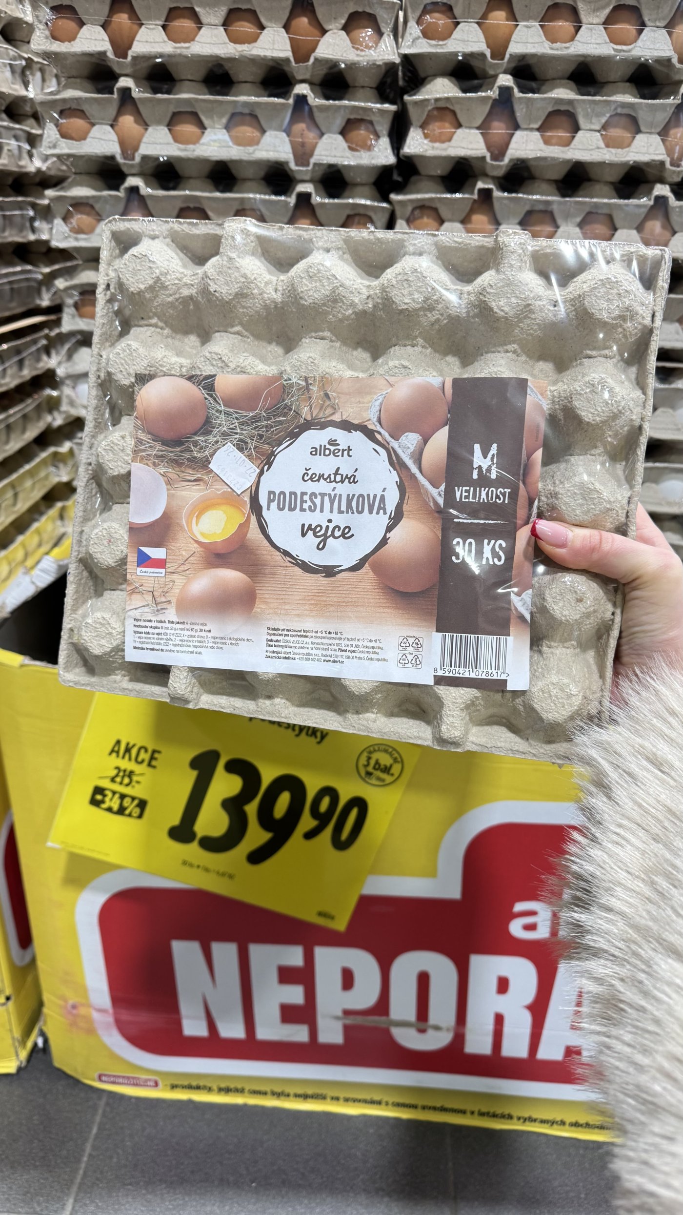 Podestýlková vejce velikosti M 30 ks