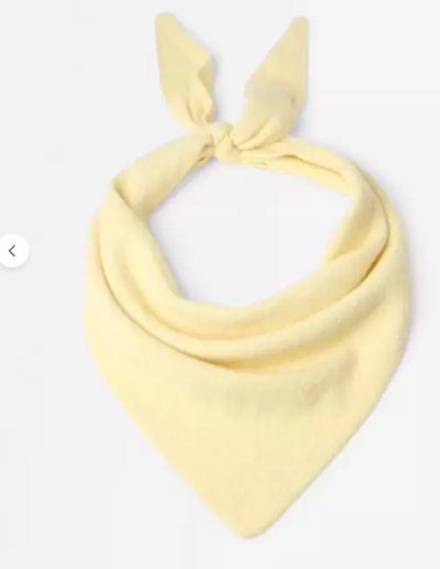 Trojúhelníková šála