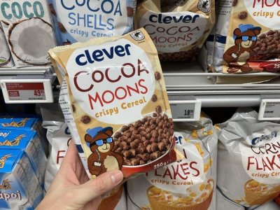 Snídaňové cereálie v supermarketu