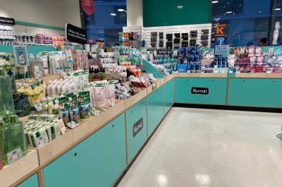 Interiér drogerie Normal