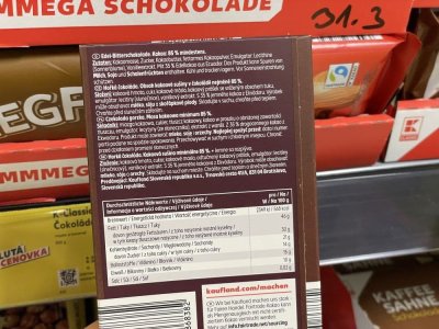 Etiketa na obalu tabulkové čokolády