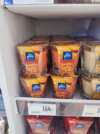 Halloweenská nabídka v obchodě Albert