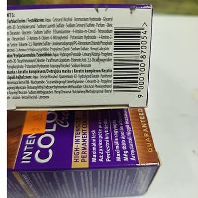 Etiketa na obalu barvy na vlasy