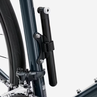 Cyklistická nožní pumpa