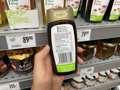 Zadní strana sirupu