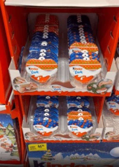 Vánoční nabídka v supermarketu Albert