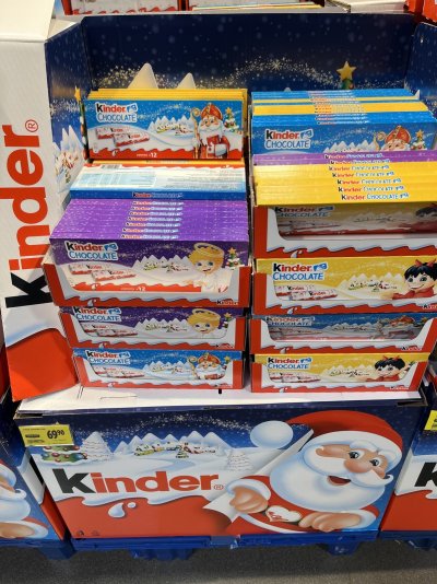 Vánoční nabídka v supermarketu Albert