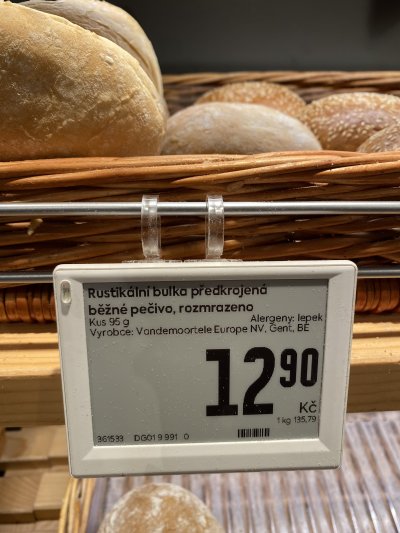 Štítek s označením pečiva a cenou