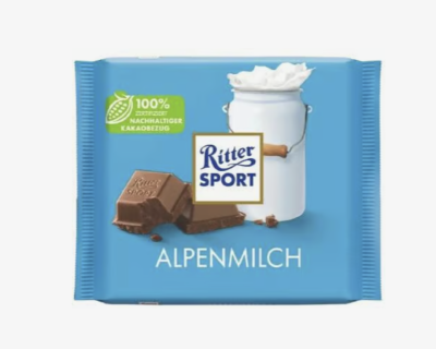 Mléčná čokoláda v produktovém obalu