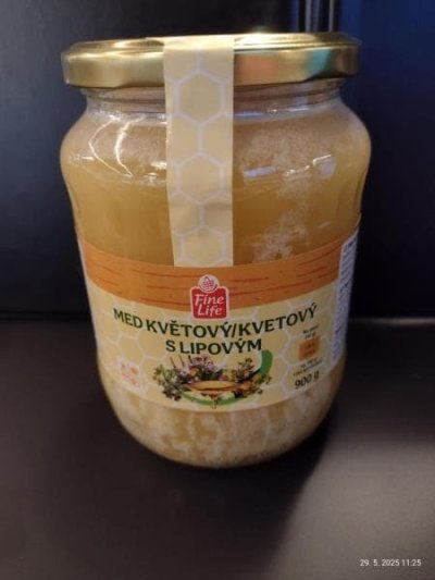 Včelí med v Makru