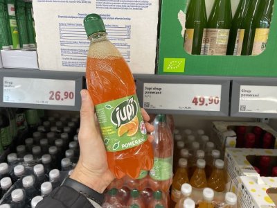 Ovocné sirupy v supermarketu