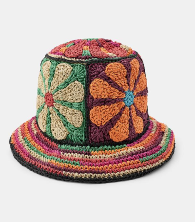 Bucket hat s květinovým vzorem