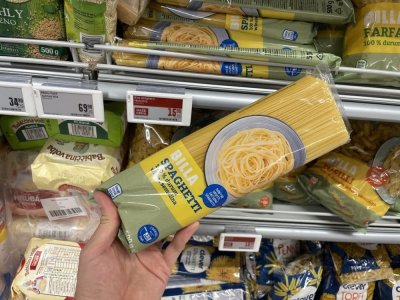 Špagety v supermarketu